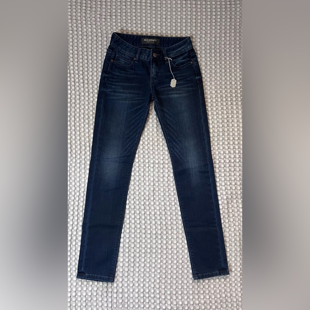 Prosperity Textile Straight Leg Jeans SIZE 1